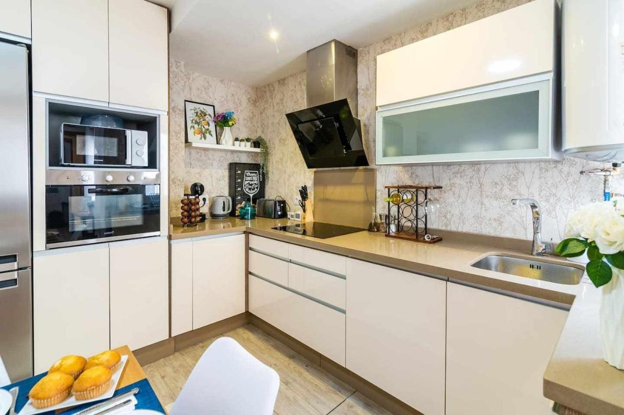 קורדובה Apartamento A 500M De La Juderia Con Parking מראה חיצוני תמונה